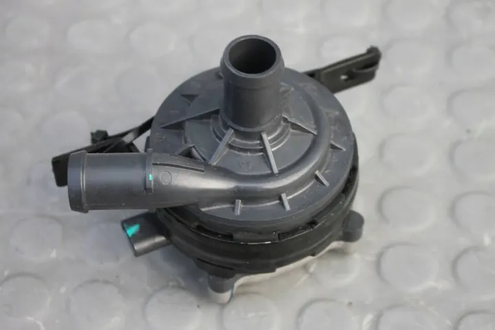 Pompe de circulation d'eau additionnelle MG HS II 1.5 Turbo - POMPA11859070 image 2