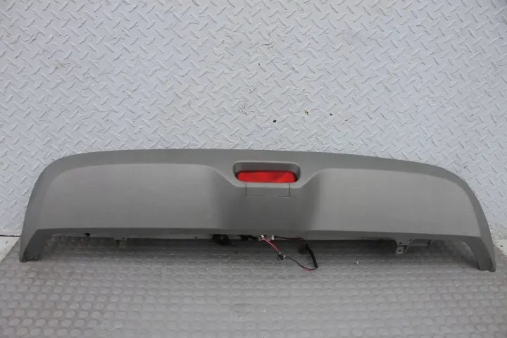 Suzuki - Liste de phare arrière - OEM LISTWA7187154P image 2
