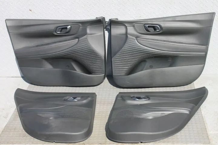 Hyundai i20 III N-Line - Garniture de porte complète - OEM 82312-Q0000 image 2