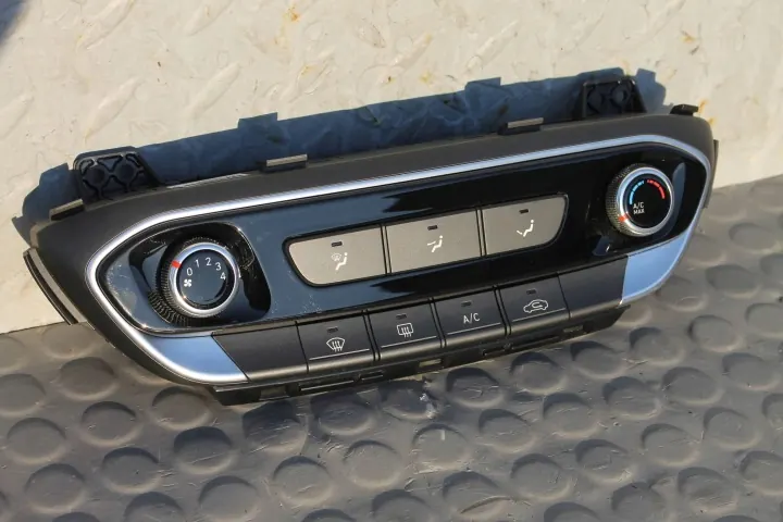 Hyundai i30 III - Panneau climatisation - OEM 97250G4AA0I30 image 2