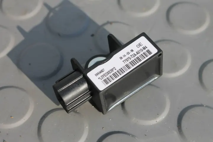 Capteur de choc Honda CR-V IV 12-16 - 77975-T2A-A010-M4 image 2