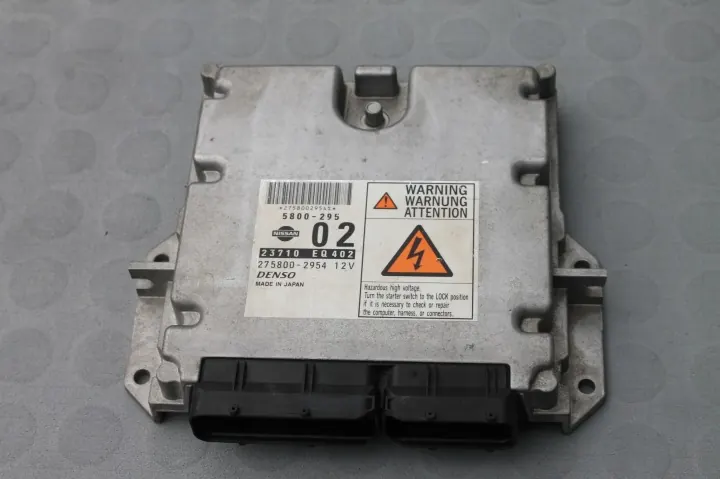 Nissan X-Trail T30 - Calculateur Moteur - OEM 275800-2954 image 2