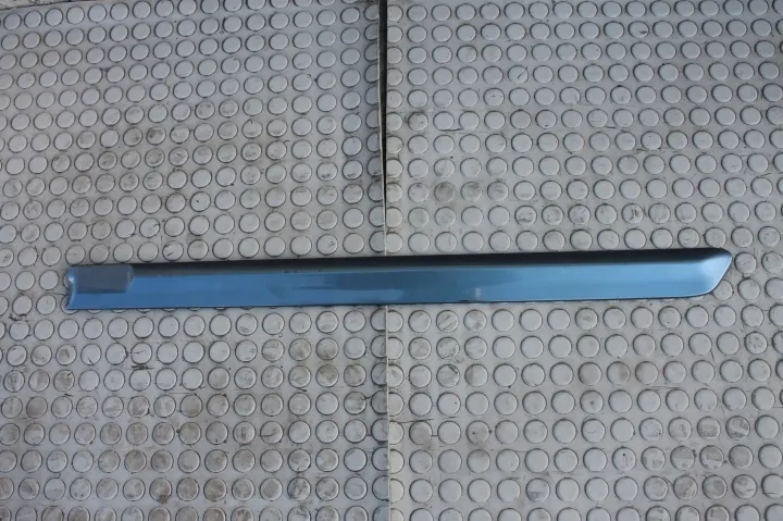 Subaru Outback III - Garniture de porte arrière gauche - OE image 2