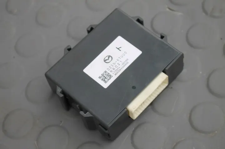 Mazda CX-3 - Contrôleur de capteurs de recul - OEM 171011-00168 image 2