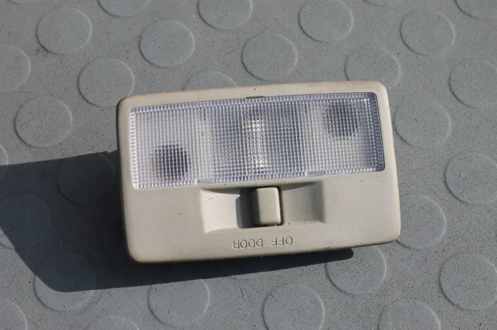 Mazda CX-7 - Lampe d'éclairage intérieur - Mazda OE image 2