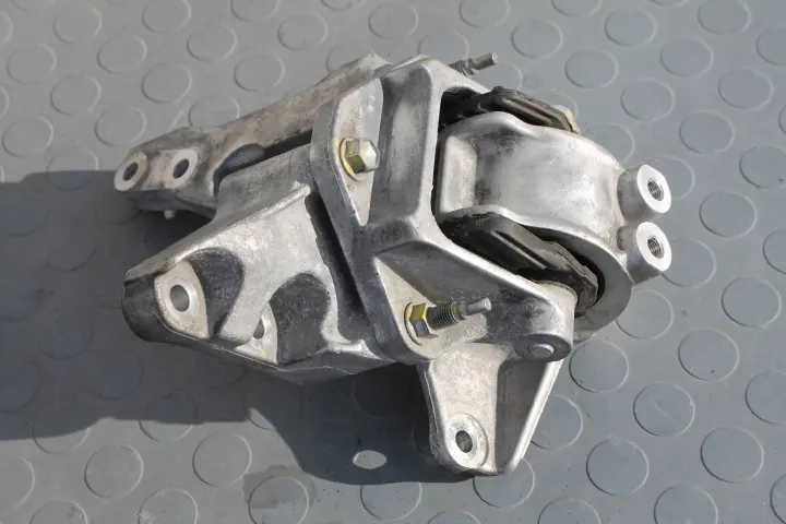 Suzuki - SX4 S-Cross / Vitara - Support de boîte - SKRZYNI-VITARA-III image 2