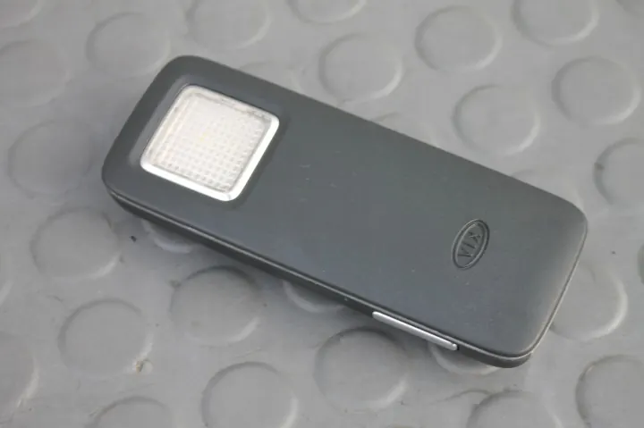 Lampe intérieure Kia Carens IV - LATARKA WNĘTRZA image 2