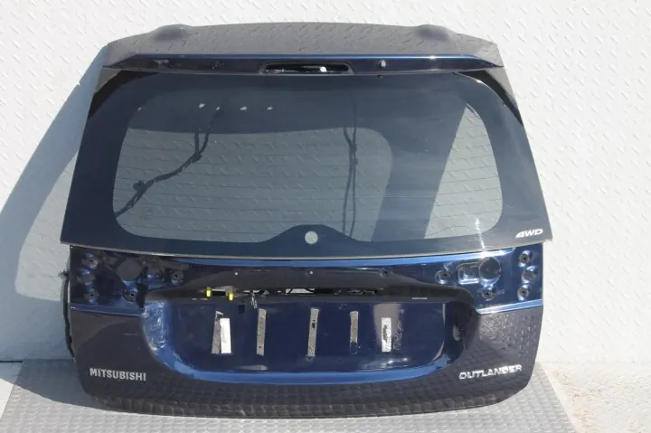 Mitsubishi Outlander III - Klapa tylna OEM D14 - Utilisée image 2