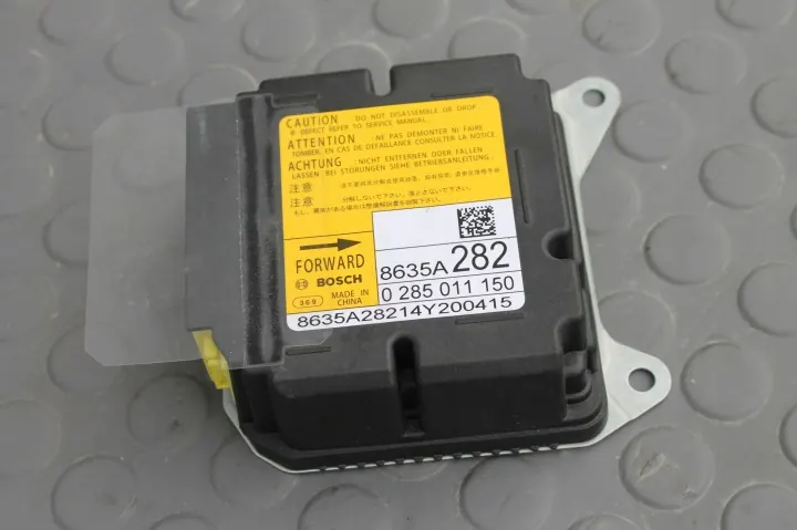 Mitsubishi Outlander III - Contrôleur airbag OEM 0285011150 image 2