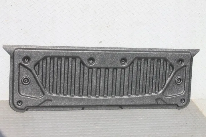 Mitsubishi L200 - Garniture de coffre arrière - OEM F2452MID11 image 2