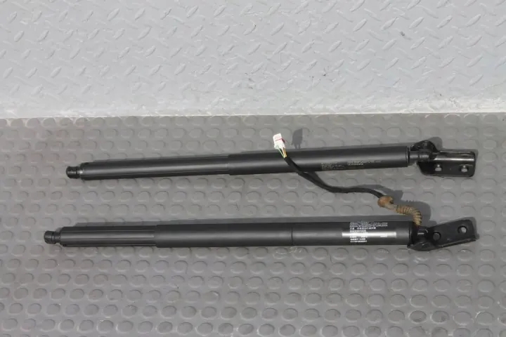 MG HS I - Siłownik électrique + standard - OEM 10403877 image 2
