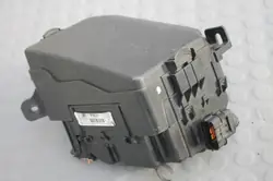 Kia Carens IV - Boîte à fusibles - OEM 18790-01315