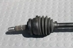Kia Rio IV - Demi-arbre gauche court - OEM 49500-H8100