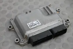 Mazda CX-30 - Calculateur moteur PGKA18881 - STEROWNIKPGKA18881
