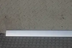 Mitsubishi Lancer VII - Liste de porte avant droit - OE