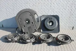 Mazda CX-3 - Subwoofer + 4 haut-parleurs Bose - BOSENAGLOSNIENIE