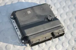 Toyota RAV4 IV - Ordinateur moteur - 275900-5131