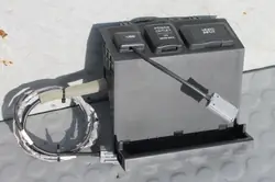 Honda CR-V IV - Panneau USB d'origine - 83410-T0A-H510-M1