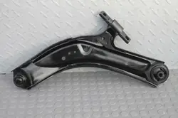 Nissan X-Trail T32 - Bras de suspension avant droit - OE