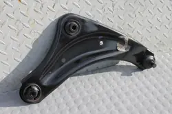Nissan Juke - Bras de suspension avant droit Nissin