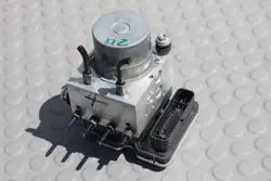 Pompe ABS Nissan Qashqai III J12 1.3 DIG-T 21- OEM 476606UC0C