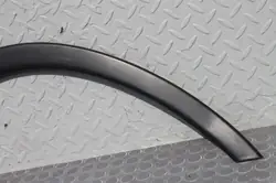 Mitsubishi Outlander III - Liste de garde-boue avant droit OEM 7407A302-2