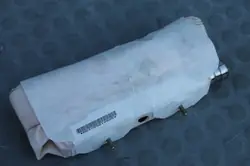 Toyota RAV4 IV - Coussin gonflable genou - AIRBAG-PODUSZKA-KOLANOWA-TOYOTA-RAV4-IV