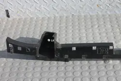 Mazda CX-30 - Glissière centrale pare-chocs arrière DFR550291CX30