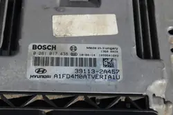Hyundai i30 - Ordinateur moteur ECU - OEM 39113-2A457